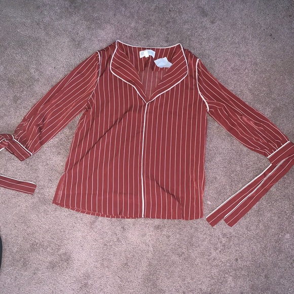 Stripped blouse - Picture 2 of 3